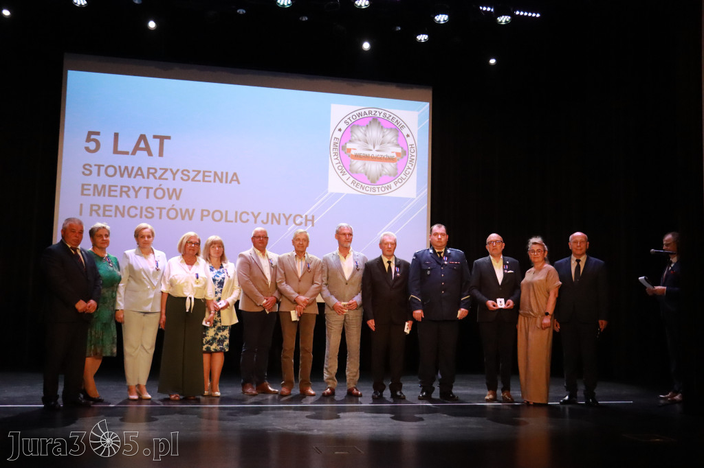 Fotorelacja I: 5 lat Stowarzyszenia Emerytów i Rencistów Policyjnych w Myszkowie
