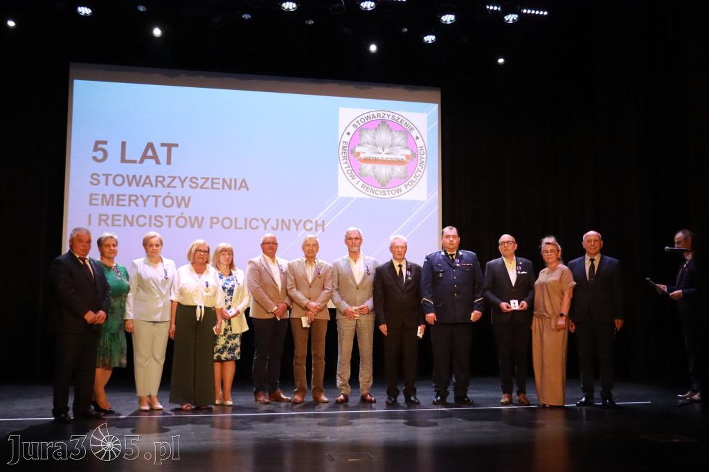 Fotorelacja I: 5 lat Stowarzyszenia Emerytów i Rencistów Policyjnych w Myszkowie
