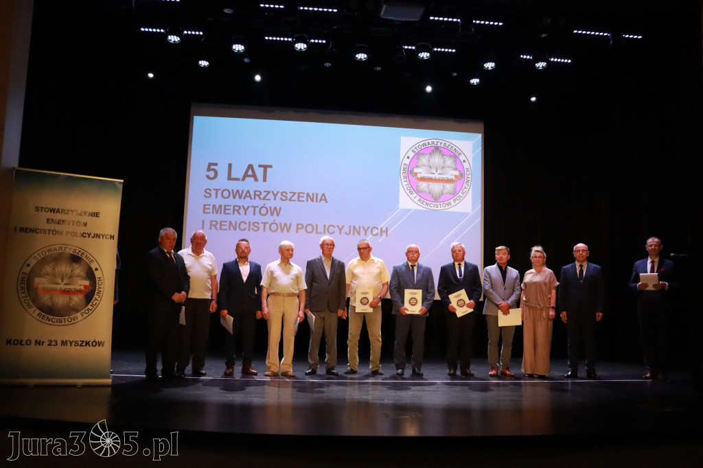 Fotorelacja I: 5 lat Stowarzyszenia Emerytów i Rencistów Policyjnych w Myszkowie