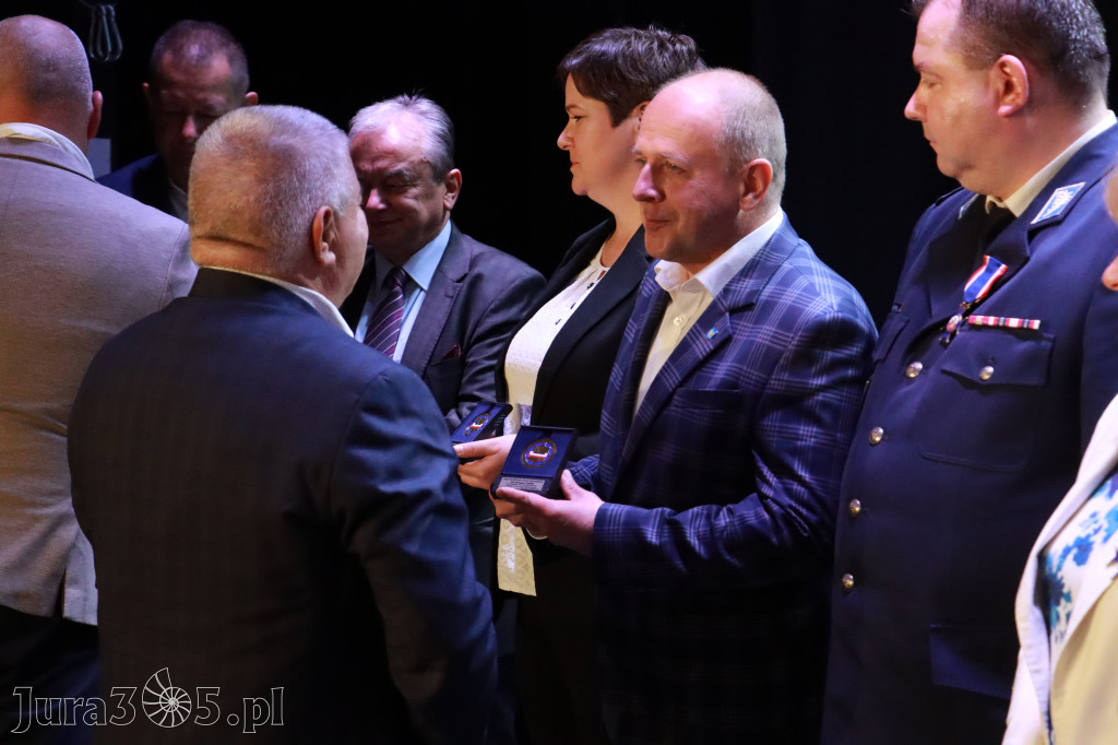 Fotorelacja I: 5 lat Stowarzyszenia Emerytów i Rencistów Policyjnych w Myszkowie