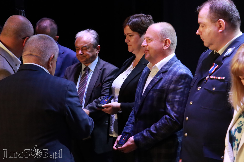 Fotorelacja I: 5 lat Stowarzyszenia Emerytów i Rencistów Policyjnych w Myszkowie