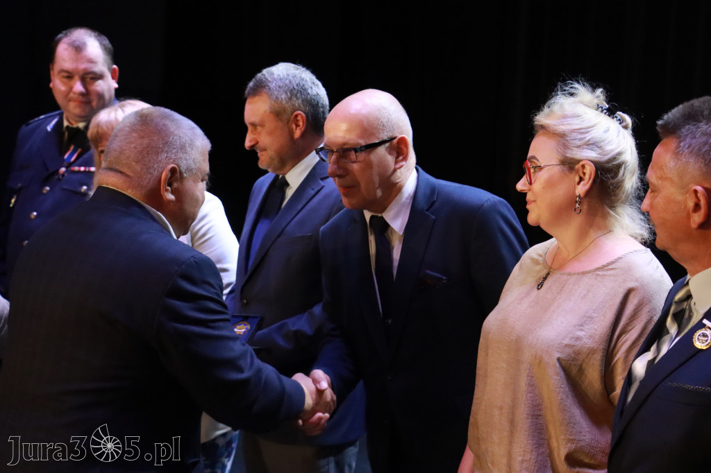 Fotorelacja I: 5 lat Stowarzyszenia Emerytów i Rencistów Policyjnych w Myszkowie