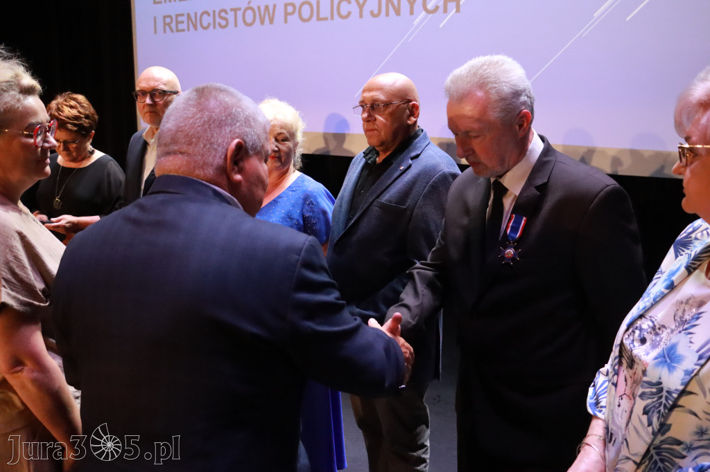 Fotorelacja I: 5 lat Stowarzyszenia Emerytów i Rencistów Policyjnych w Myszkowie