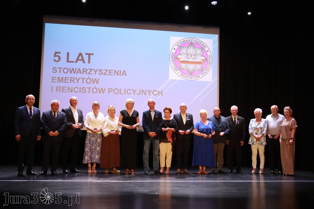 Fotorelacja I: 5 lat Stowarzyszenia Emerytów i Rencistów Policyjnych w Myszkowie