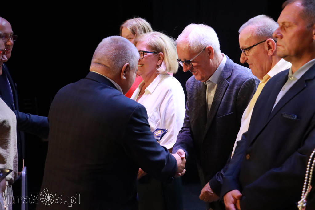 Fotorelacja I: 5 lat Stowarzyszenia Emerytów i Rencistów Policyjnych w Myszkowie