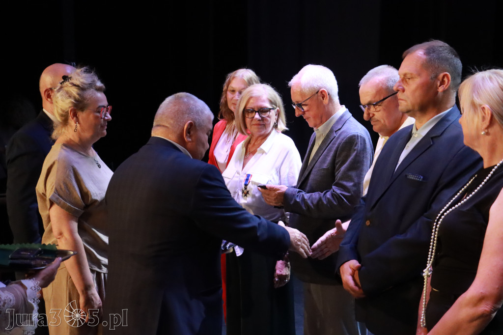 Fotorelacja I: 5 lat Stowarzyszenia Emerytów i Rencistów Policyjnych w Myszkowie