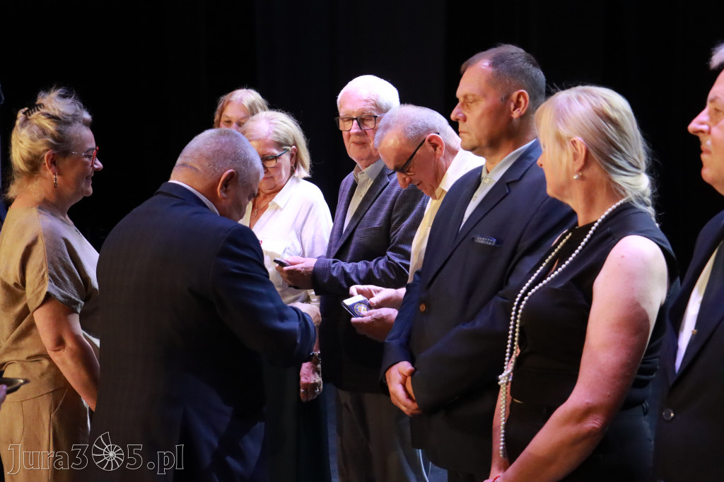 Fotorelacja I: 5 lat Stowarzyszenia Emerytów i Rencistów Policyjnych w Myszkowie