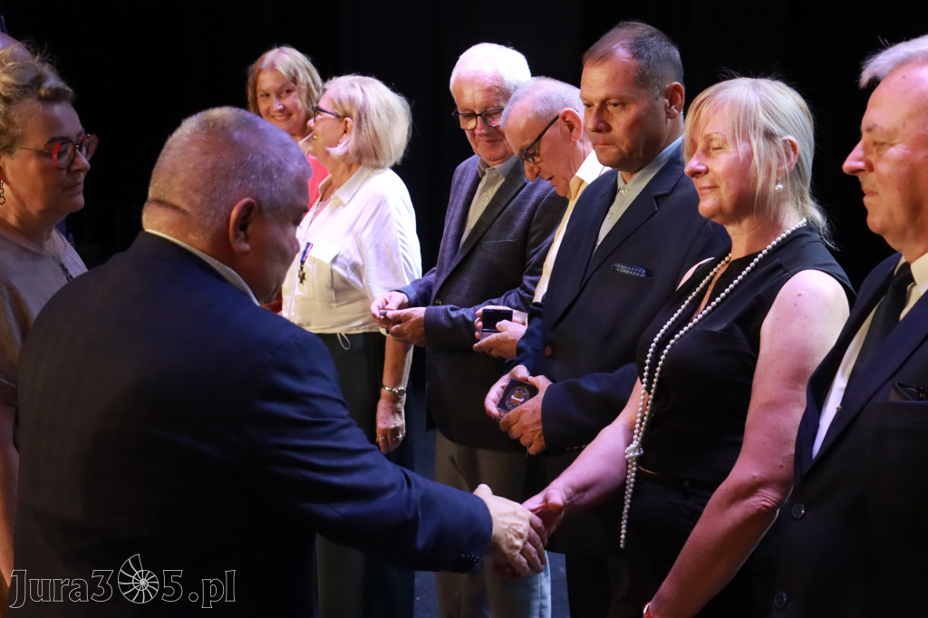 Fotorelacja I: 5 lat Stowarzyszenia Emerytów i Rencistów Policyjnych w Myszkowie