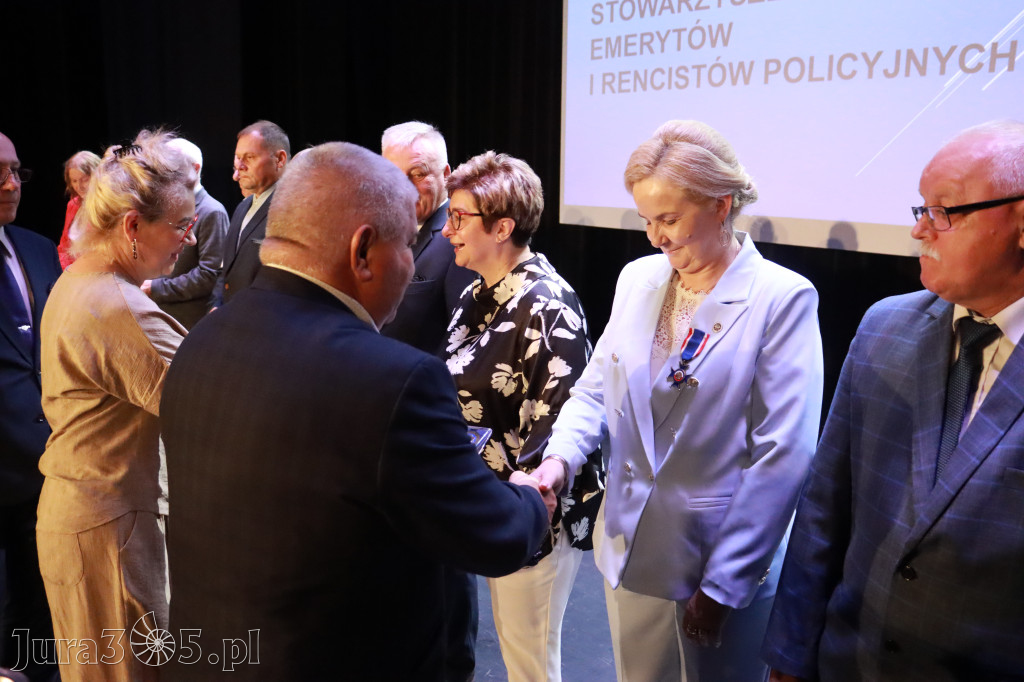 Fotorelacja I: 5 lat Stowarzyszenia Emerytów i Rencistów Policyjnych w Myszkowie