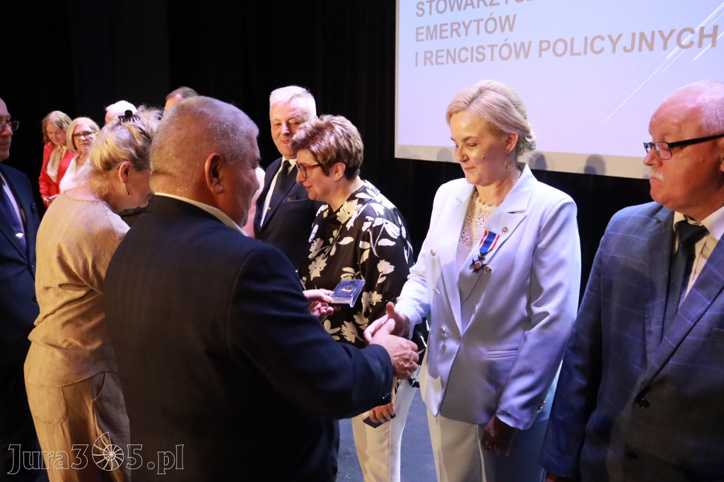 Fotorelacja I: 5 lat Stowarzyszenia Emerytów i Rencistów Policyjnych w Myszkowie