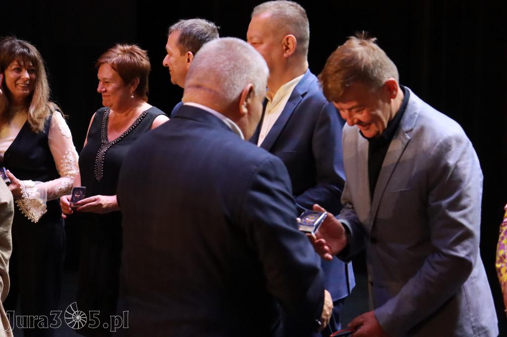 Fotorelacja I: 5 lat Stowarzyszenia Emerytów i Rencistów Policyjnych w Myszkowie
