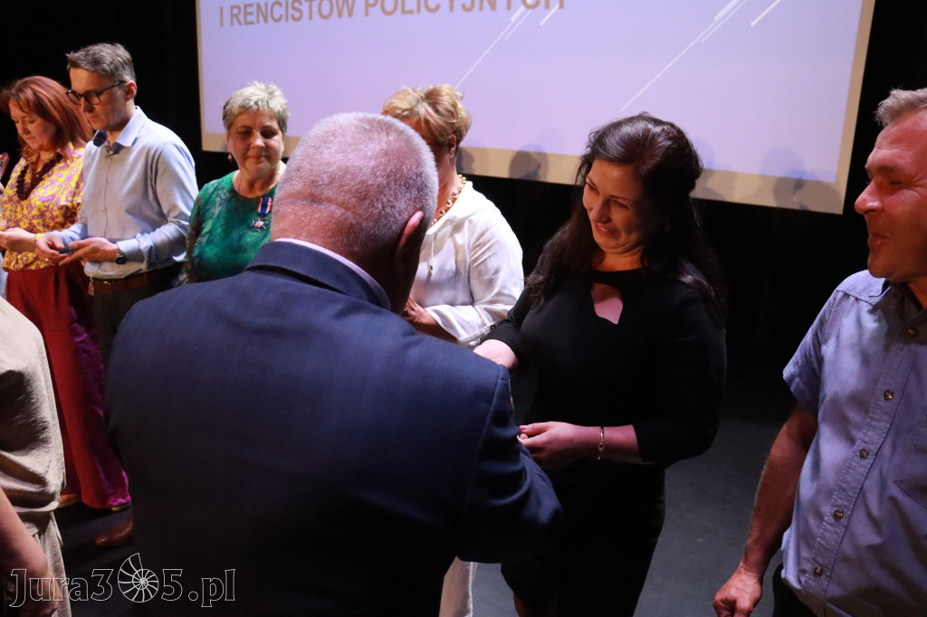 Fotorelacja I: 5 lat Stowarzyszenia Emerytów i Rencistów Policyjnych w Myszkowie