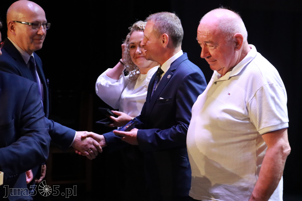 Fotorelacja II: 5 lat Stowarzyszenia Emerytów i Rencistów Policyjnych w Myszkowie