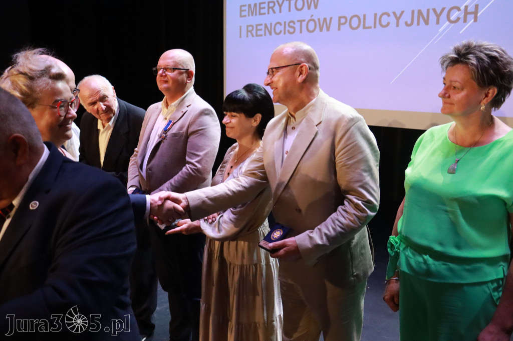 Fotorelacja II: 5 lat Stowarzyszenia Emerytów i Rencistów Policyjnych w Myszkowie