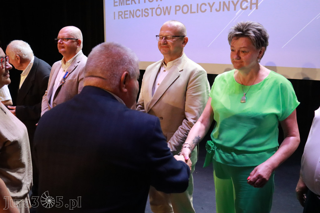 Fotorelacja II: 5 lat Stowarzyszenia Emerytów i Rencistów Policyjnych w Myszkowie