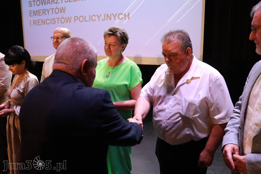 Fotorelacja II: 5 lat Stowarzyszenia Emerytów i Rencistów Policyjnych w Myszkowie