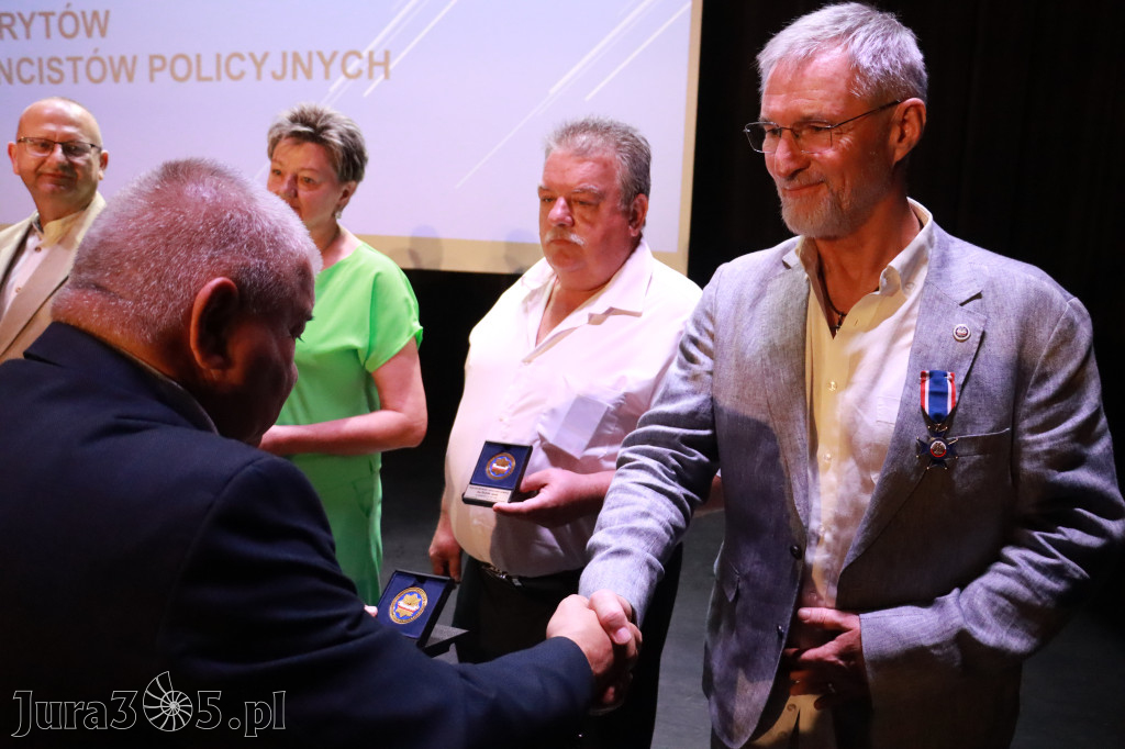 Fotorelacja II: 5 lat Stowarzyszenia Emerytów i Rencistów Policyjnych w Myszkowie