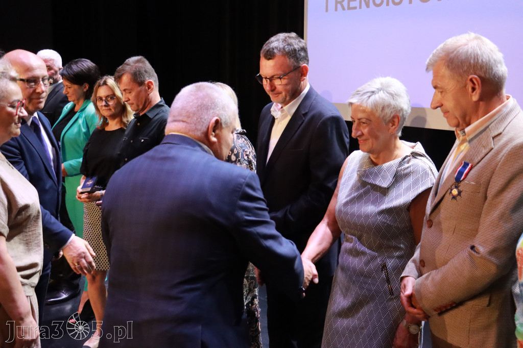 Fotorelacja II: 5 lat Stowarzyszenia Emerytów i Rencistów Policyjnych w Myszkowie