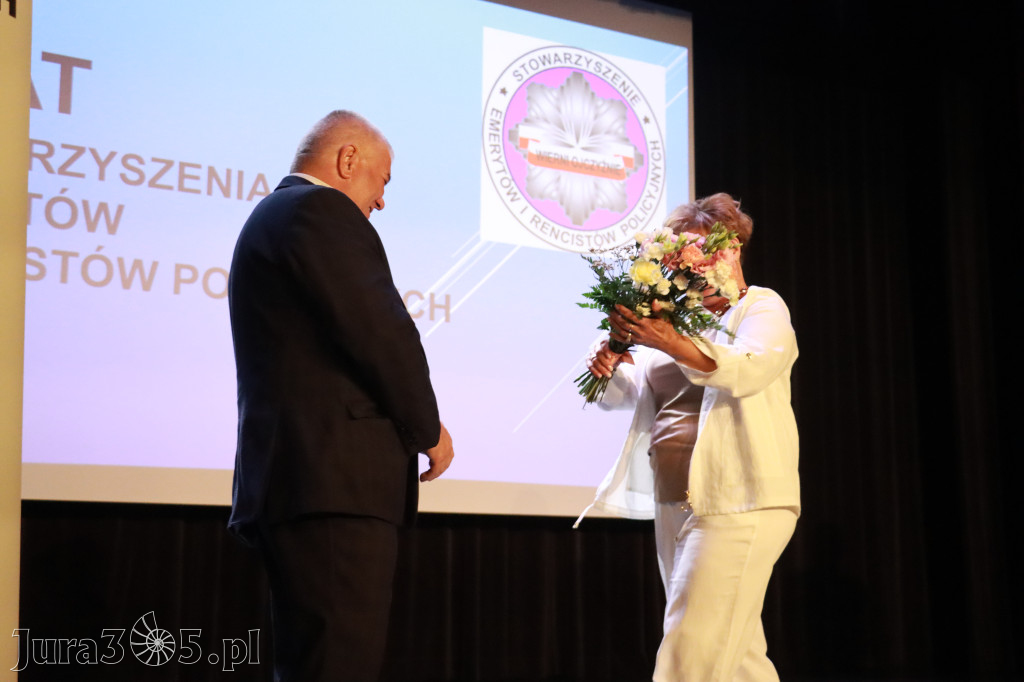 Fotorelacja II: 5 lat Stowarzyszenia Emerytów i Rencistów Policyjnych w Myszkowie