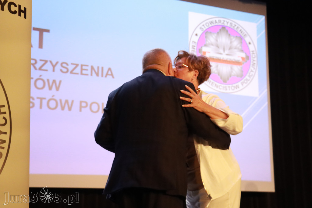 Fotorelacja II: 5 lat Stowarzyszenia Emerytów i Rencistów Policyjnych w Myszkowie