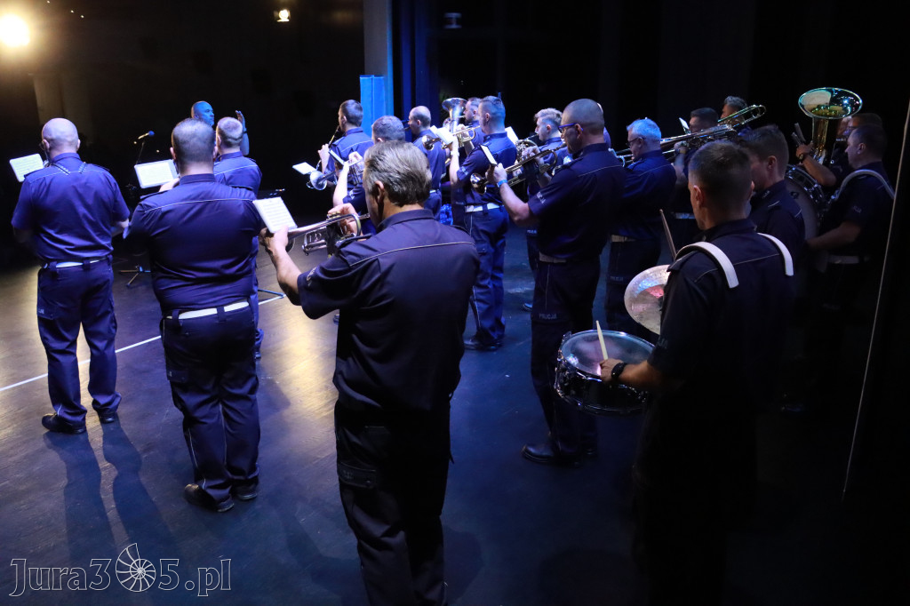 Fotorelacja II: 5 lat Stowarzyszenia Emerytów i Rencistów Policyjnych w Myszkowie