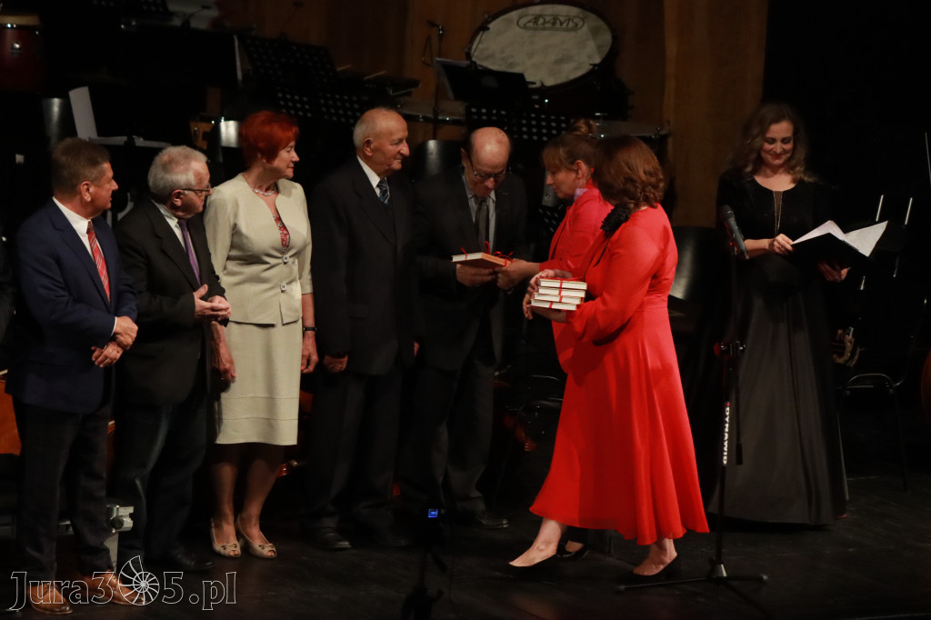Fotorelacja I: Artyści Miastu - 110 lat Zawiercia. Koncert w Mok Zawiercie