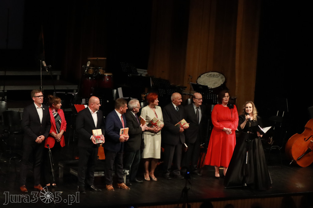 Fotorelacja I: Artyści Miastu - 110 lat Zawiercia. Koncert w Mok Zawiercie