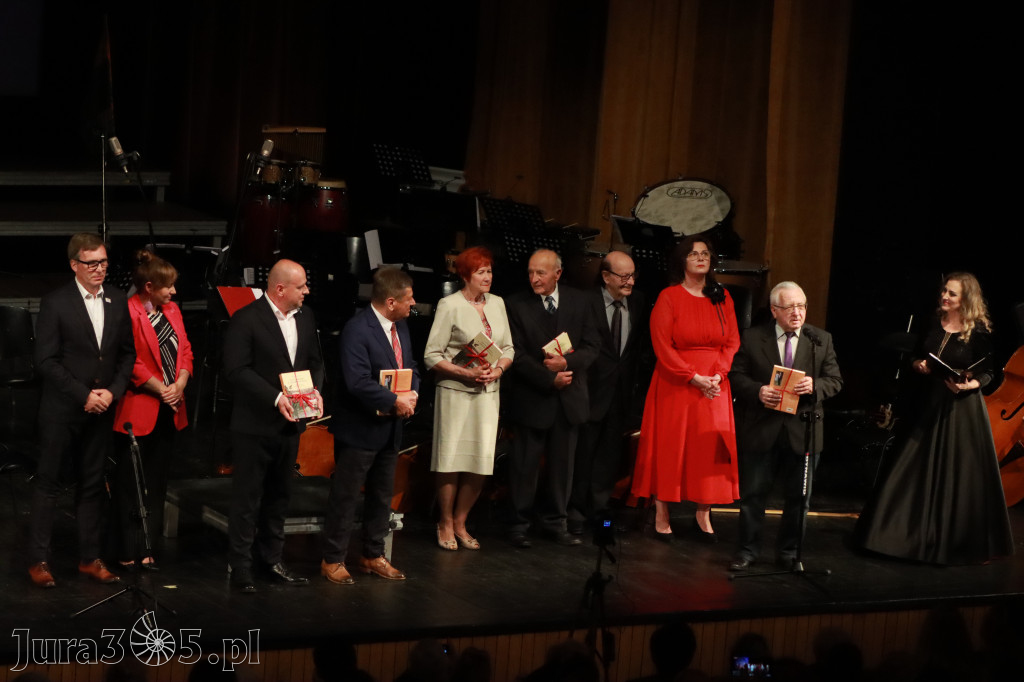 Fotorelacja I: Artyści Miastu - 110 lat Zawiercia. Koncert w Mok Zawiercie