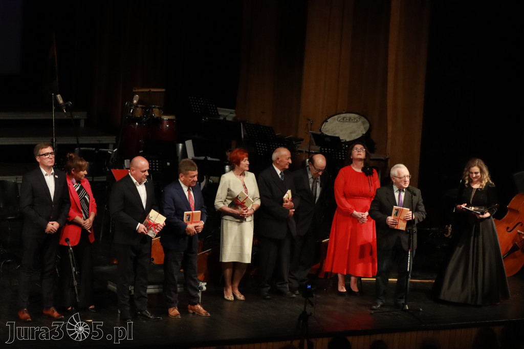 Fotorelacja I: Artyści Miastu - 110 lat Zawiercia. Koncert w Mok Zawiercie