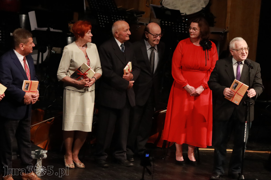 Fotorelacja I: Artyści Miastu - 110 lat Zawiercia. Koncert w Mok Zawiercie