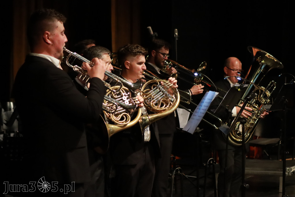 Fotorelacja I: Artyści Miastu - 110 lat Zawiercia. Koncert w Mok Zawiercie
