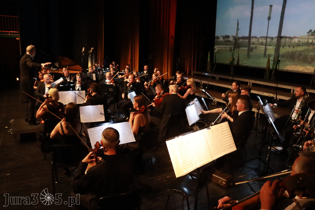 Fotorelacja I: Artyści Miastu - 110 lat Zawiercia. Koncert w Mok Zawiercie
