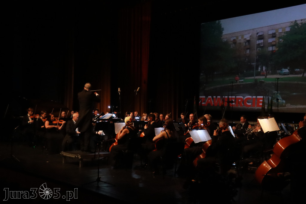 Fotorelacja I: Artyści Miastu - 110 lat Zawiercia. Koncert w Mok Zawiercie