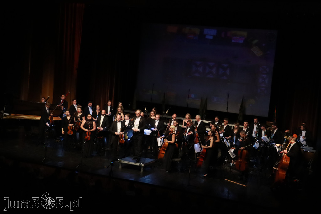Fotorelacja I: Artyści Miastu - 110 lat Zawiercia. Koncert w Mok Zawiercie