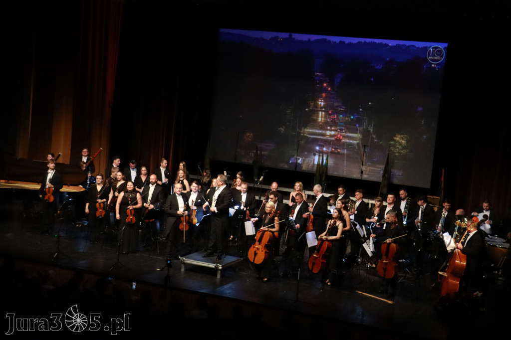 Fotorelacja I: Artyści Miastu - 110 lat Zawiercia. Koncert w Mok Zawiercie