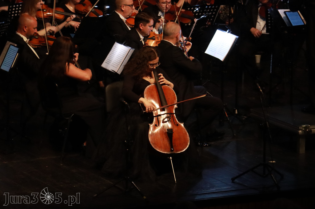 Fotorelacja I: Artyści Miastu - 110 lat Zawiercia. Koncert w Mok Zawiercie