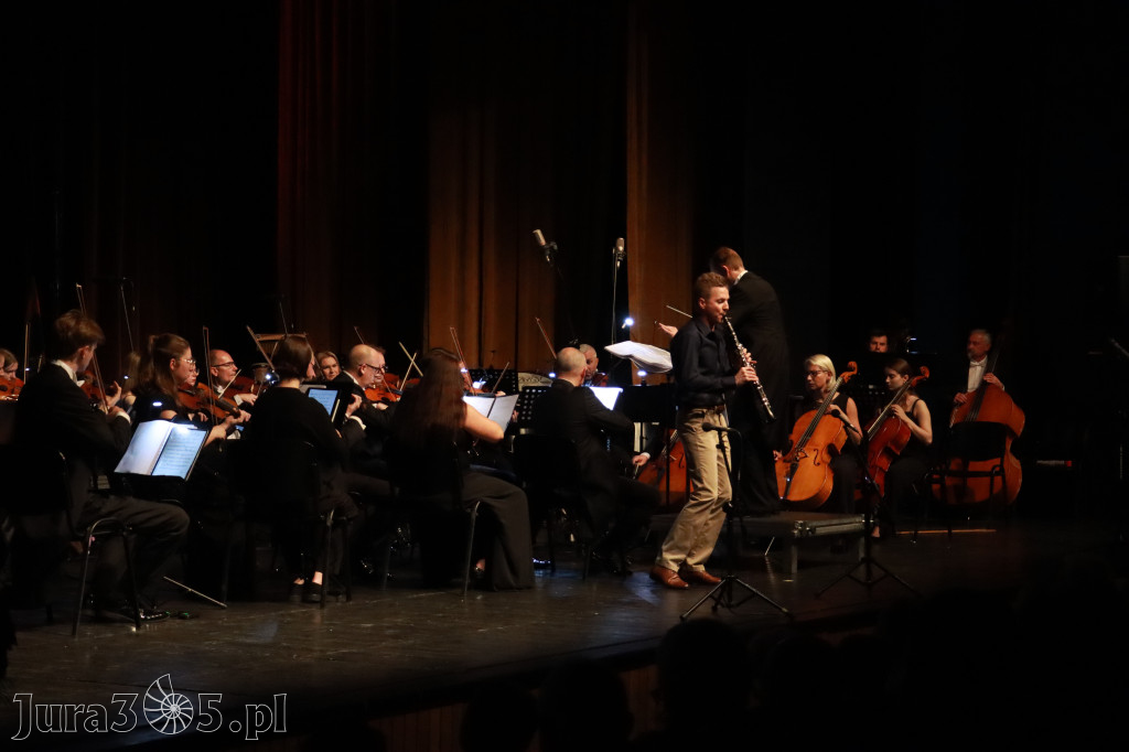 Fotorelacja I: Artyści Miastu - 110 lat Zawiercia. Koncert w Mok Zawiercie