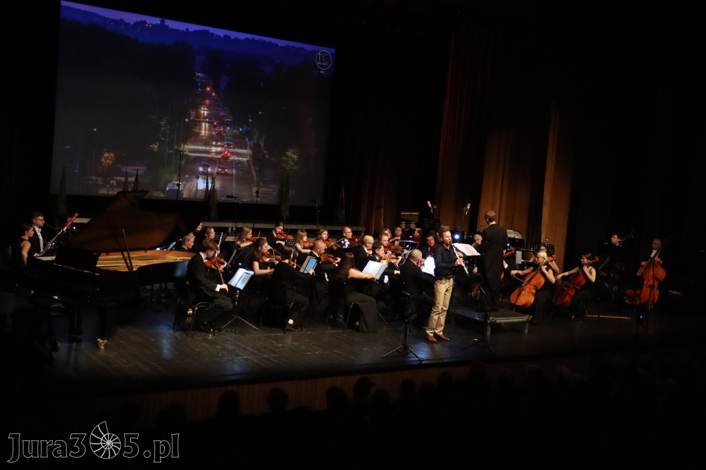Fotorelacja I: Artyści Miastu - 110 lat Zawiercia. Koncert w Mok Zawiercie