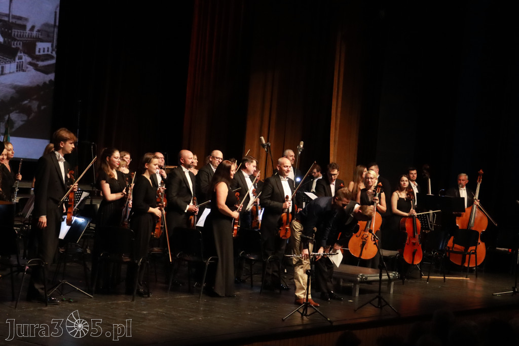 Fotorelacja I: Artyści Miastu - 110 lat Zawiercia. Koncert w Mok Zawiercie