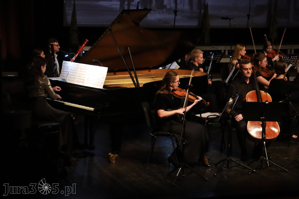 Fotorelacja I: Artyści Miastu - 110 lat Zawiercia. Koncert w Mok Zawiercie