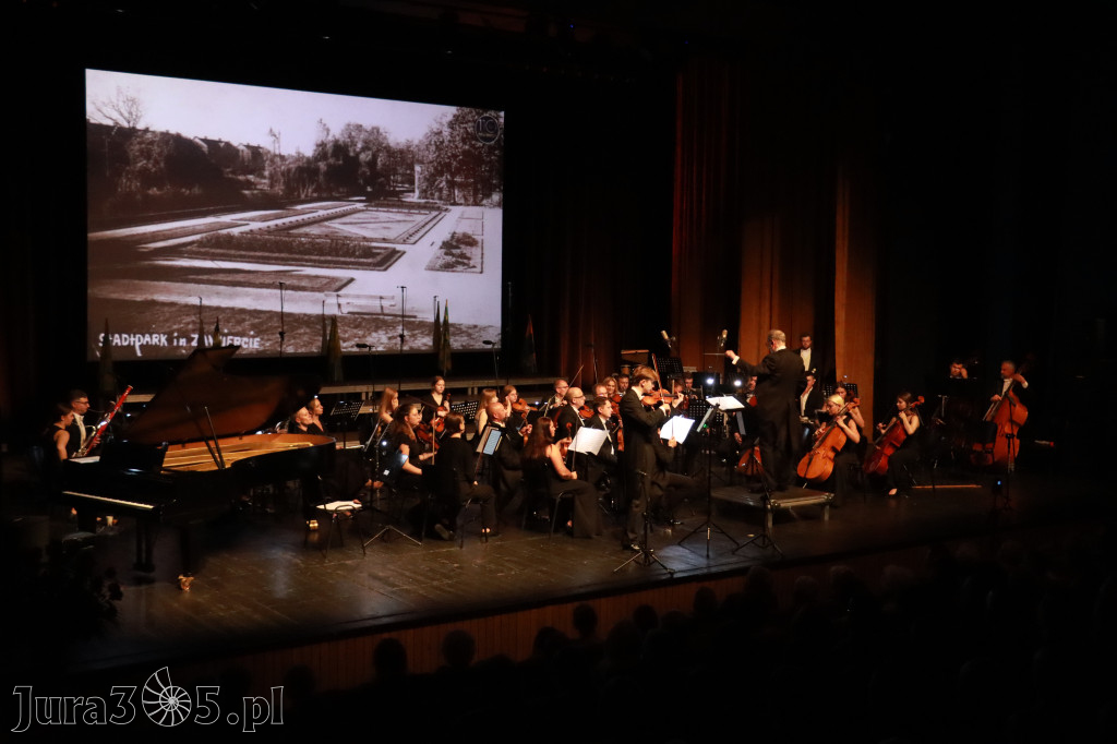 Fotorelacja I: Artyści Miastu - 110 lat Zawiercia. Koncert w Mok Zawiercie