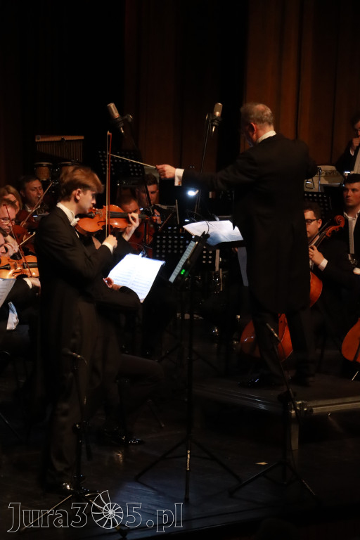 Fotorelacja I: Artyści Miastu - 110 lat Zawiercia. Koncert w Mok Zawiercie