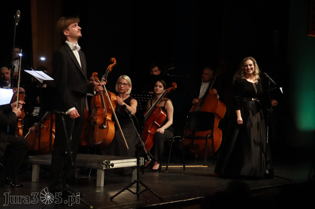 Fotorelacja I: Artyści Miastu - 110 lat Zawiercia. Koncert w Mok Zawiercie