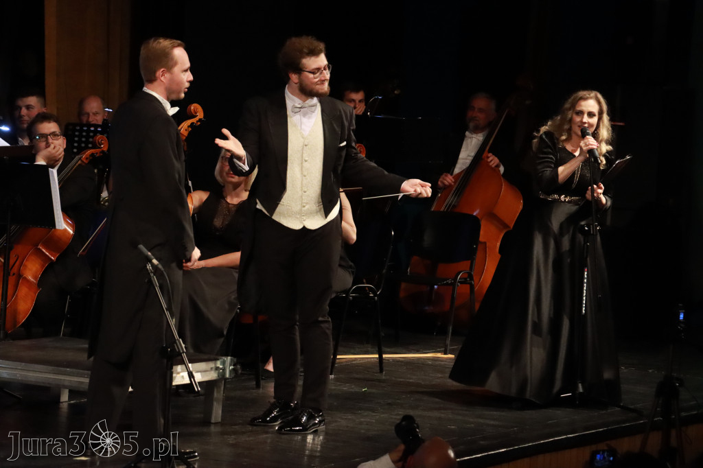 Fotorelacja I: Artyści Miastu - 110 lat Zawiercia. Koncert w Mok Zawiercie