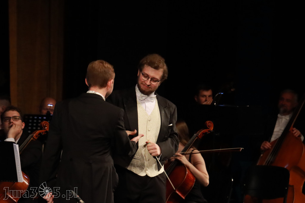 Fotorelacja I: Artyści Miastu - 110 lat Zawiercia. Koncert w Mok Zawiercie
