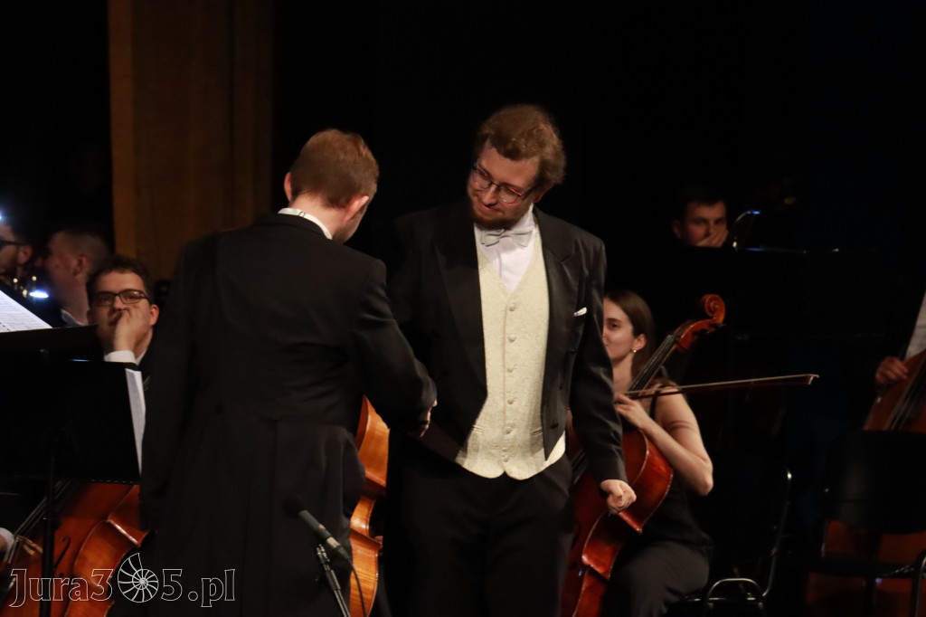 Fotorelacja I: Artyści Miastu - 110 lat Zawiercia. Koncert w Mok Zawiercie