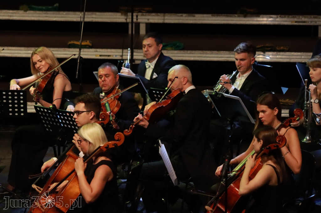 Fotorelacja II: Artyści Miastu - 110 lat Zawiercia. Koncert w Mok Zawiercie