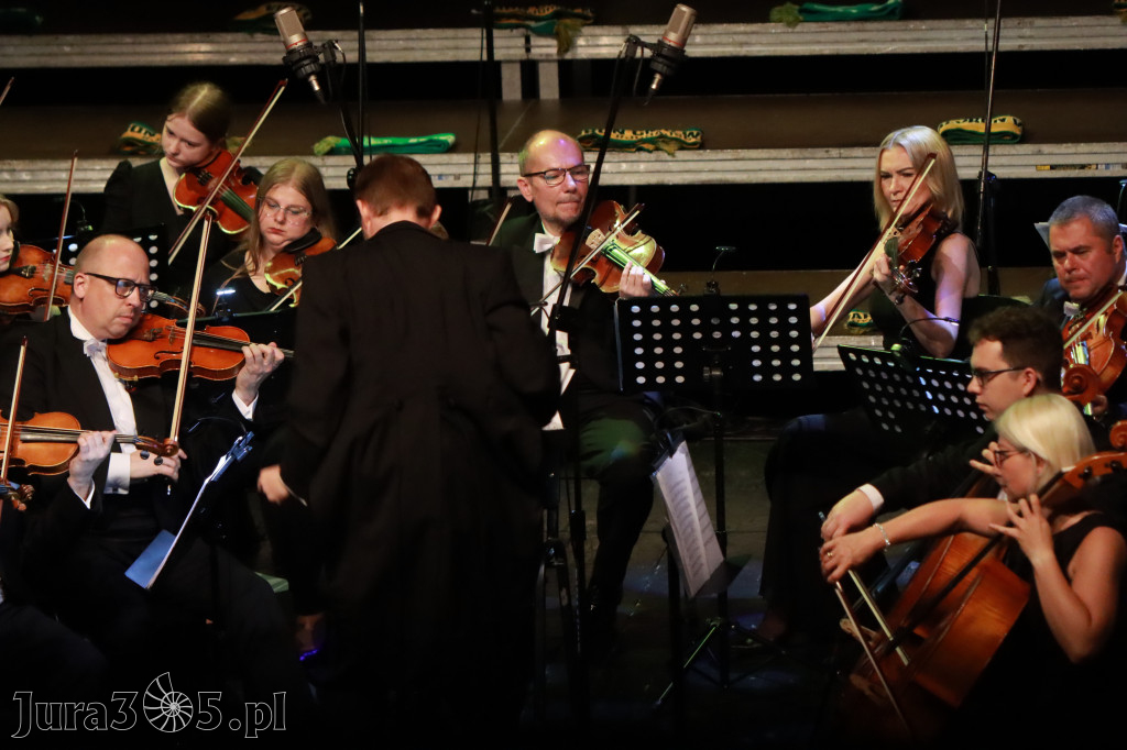 Fotorelacja II: Artyści Miastu - 110 lat Zawiercia. Koncert w Mok Zawiercie