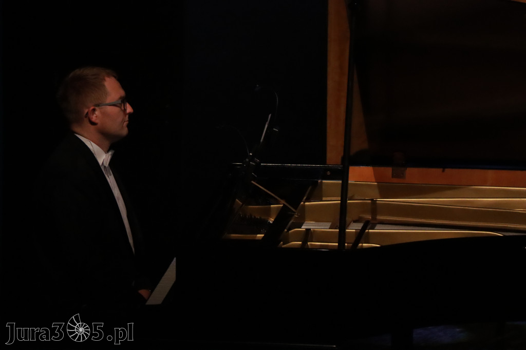 Fotorelacja II: Artyści Miastu - 110 lat Zawiercia. Koncert w Mok Zawiercie