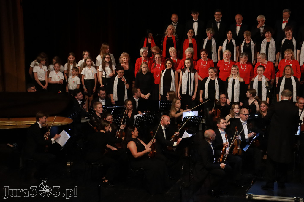 Fotorelacja II: Artyści Miastu - 110 lat Zawiercia. Koncert w Mok Zawiercie